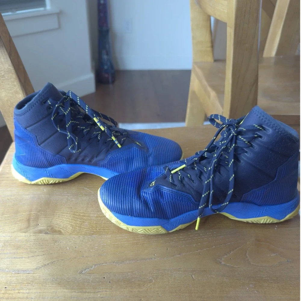 Under Armour Curry 2.5 Dub Nation Blue Yellow Basketball Shoes 6Y 1274062-400